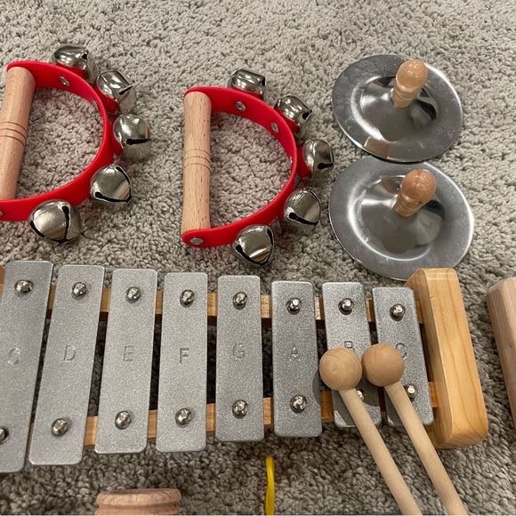 Wooden Musical Instrument Set with Bag for Kids - Picture 5 of 7